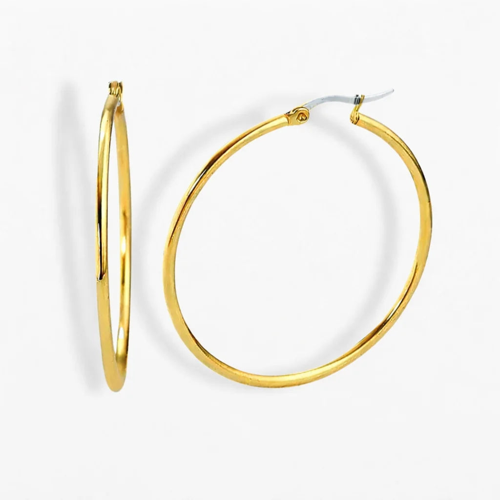 Große 35mm Titan-Creolen Maxi in Silber, federleichte geschlossene Ringform für empfindliche Ohren.