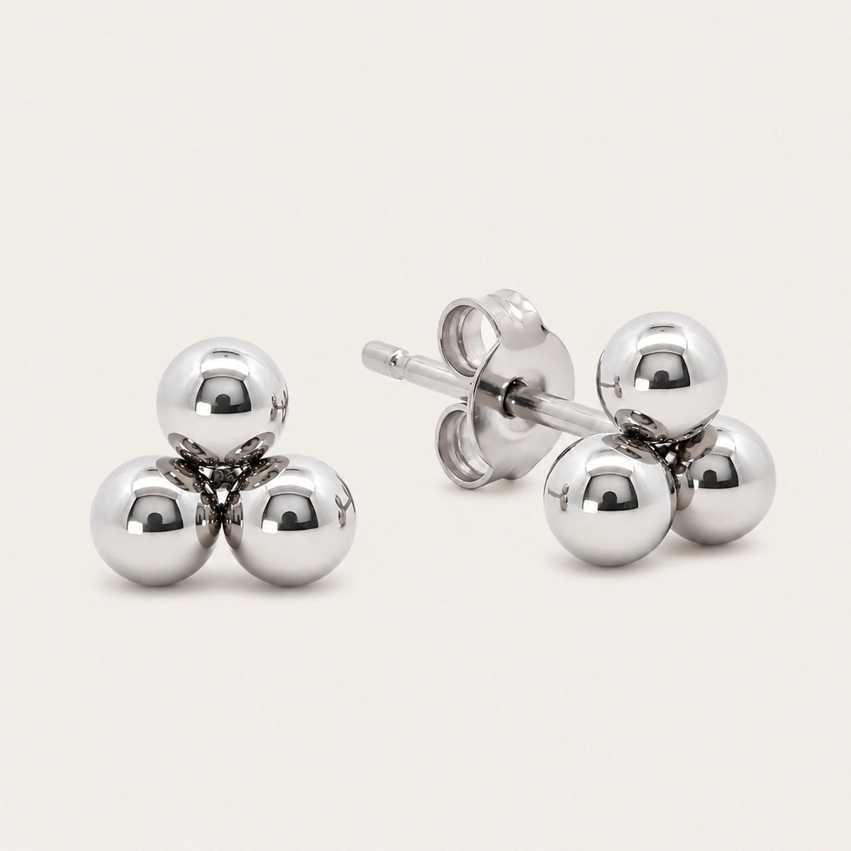 Titan Ohrstecker Trio Kugeln