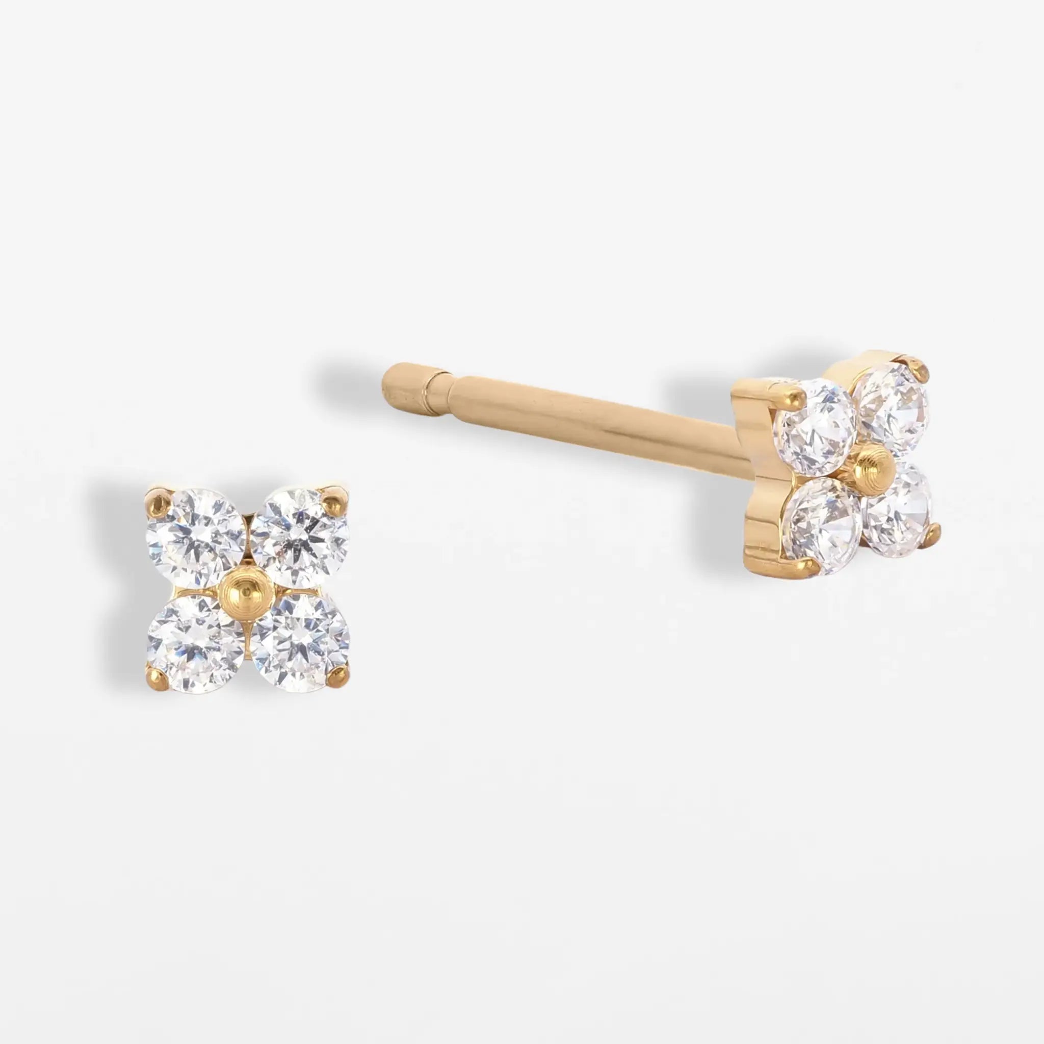 Titan Ohrstecker Zirkonia Blume