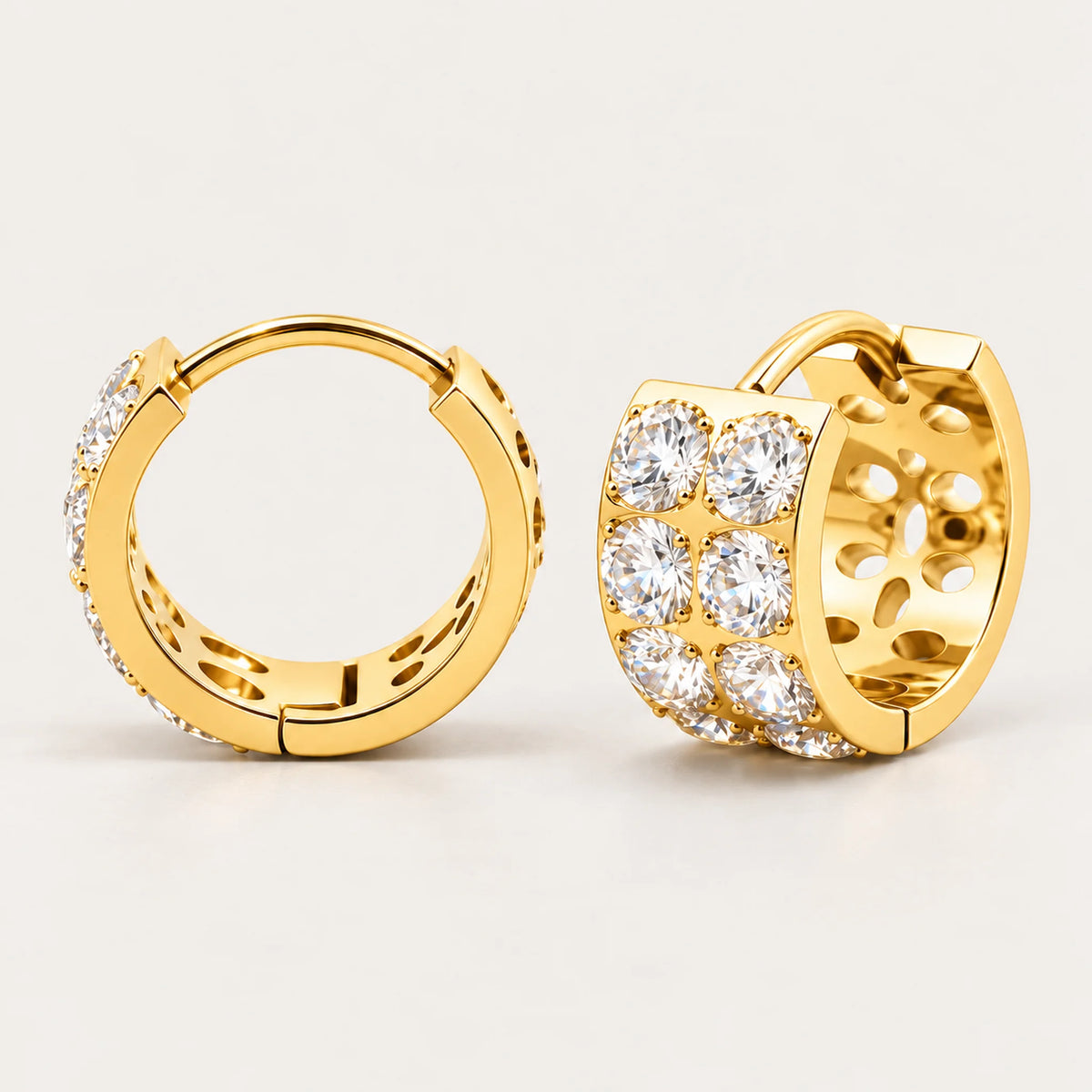 Titan Huggie Mini – Chunky Bold Zirkonia