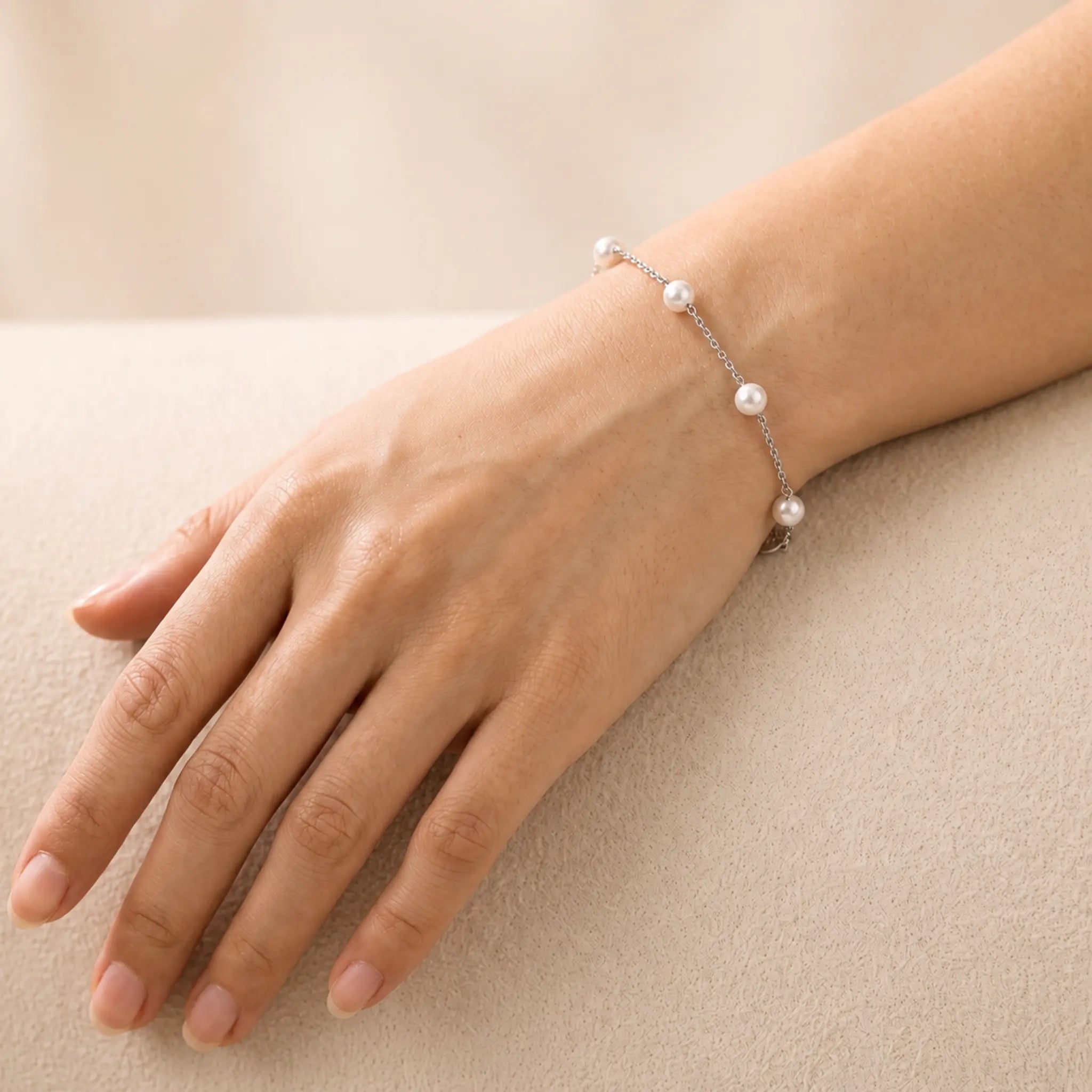 Perlen-Station-Armband