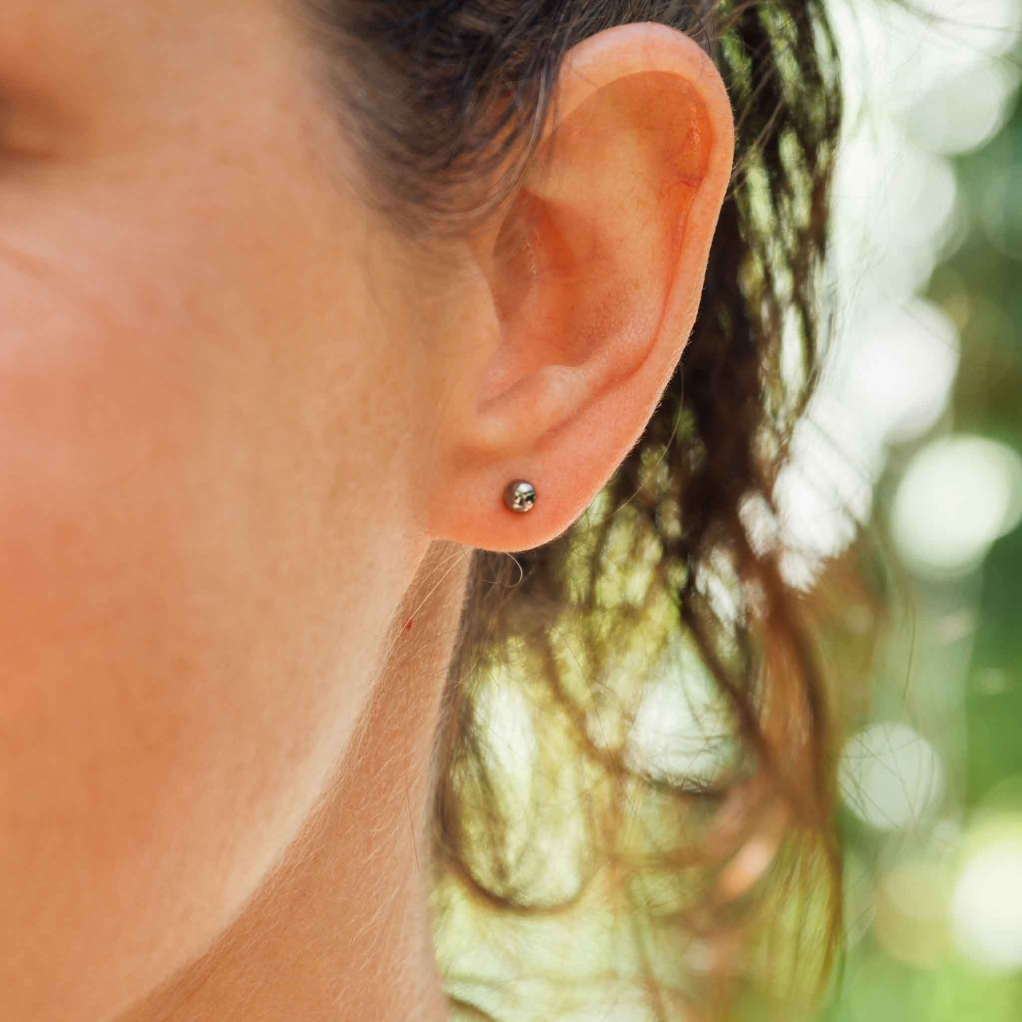 TITANSTECKER_KUGEL_IN_GOLD